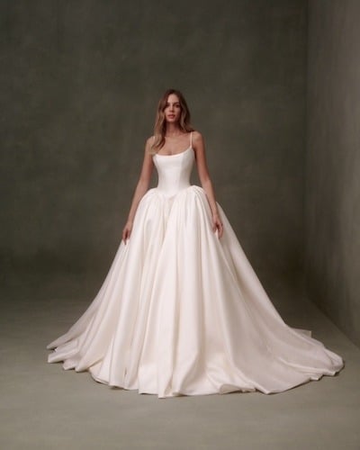 Adorn Nashville Basque Waist Wedding Dress 2-1