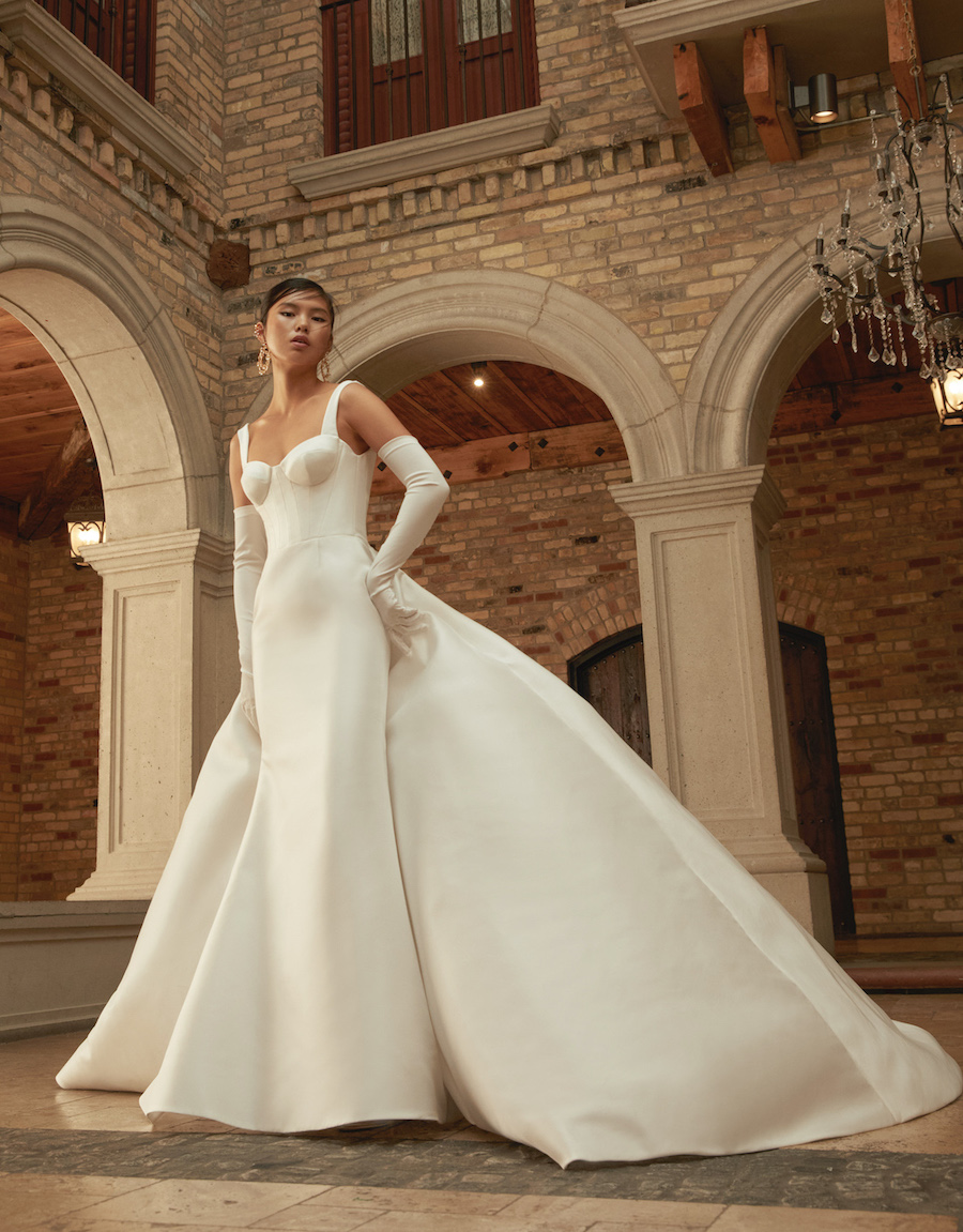 How much do wedding dress alterations cost? — Josabi Mariées